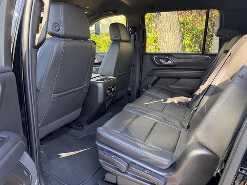 2022 Chevrolet Suburban Z71