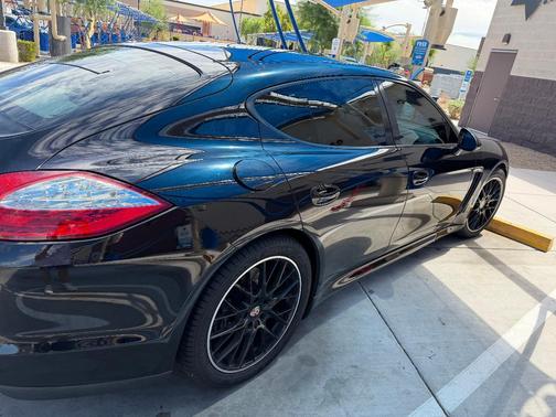 Black 2011 Porsche Panamera Panamera 4