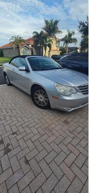 Silver 2009 Chrysler Sebring Touring