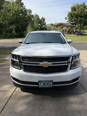 White 2017 Chevrolet Tahoe LT