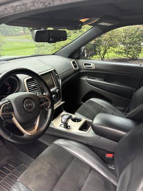 White 2015 Jeep Grand Cherokee Altitude