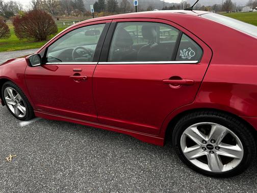 2010 Ford Fusion Sport