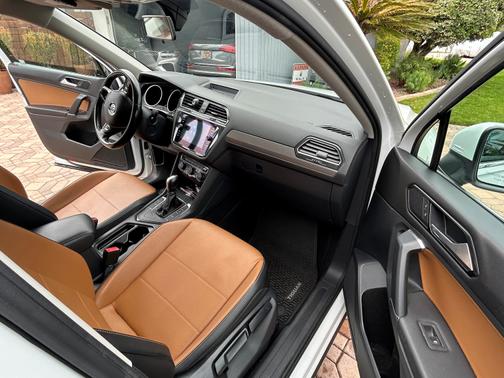2018 Volkswagen Tiguan 2.0T SE