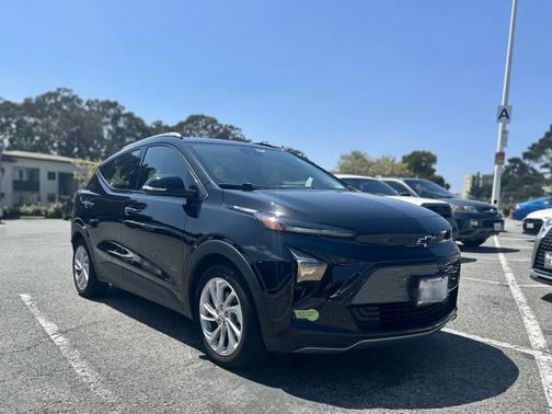 2023 Chevrolet Bolt EUV LT