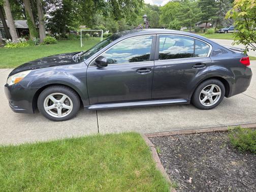 2011 Subaru Legacy 2.5 i Premium