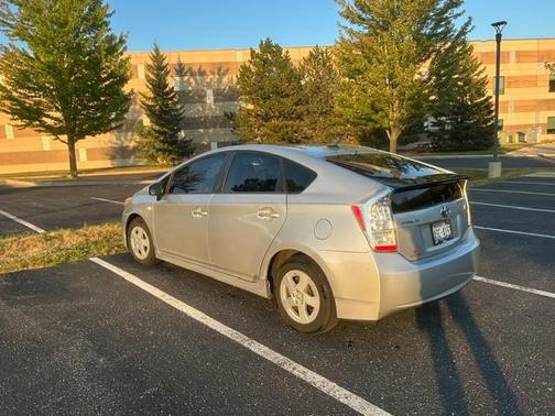Silver 2010 Toyota Prius III