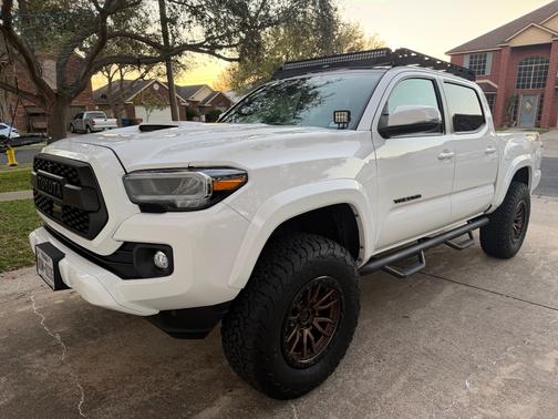 2022 Toyota Tacoma TRD Off Road