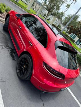 2017 Porsche Macan Macan GTS