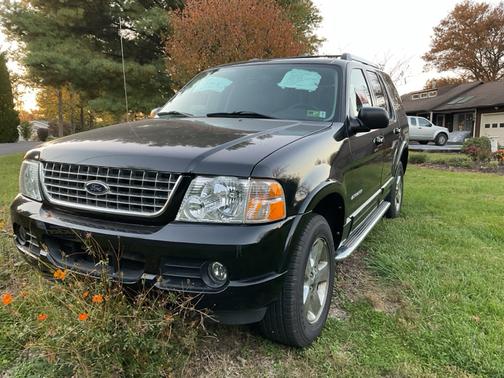 2005 Ford Explorer Limited