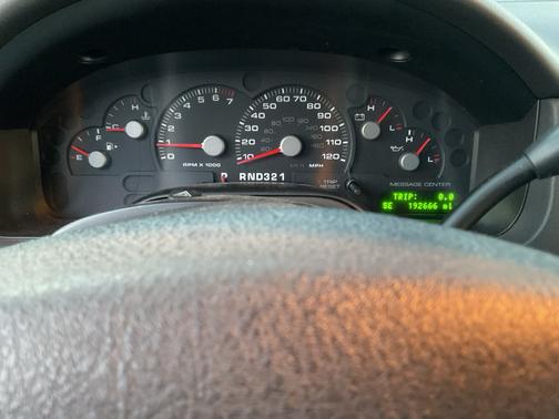 2005 Ford Explorer Limited