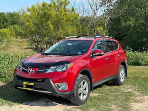 2014 Toyota RAV4 XLE