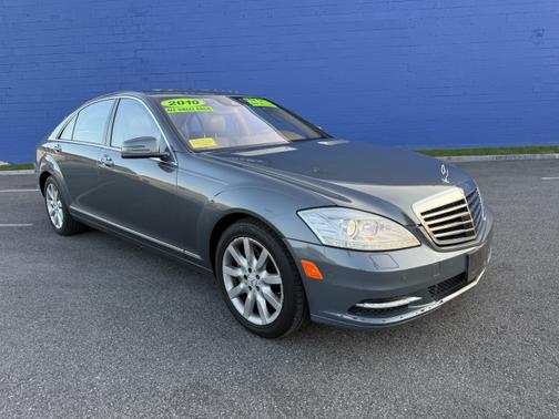 2010 Mercedes-Benz S-Class S 550
