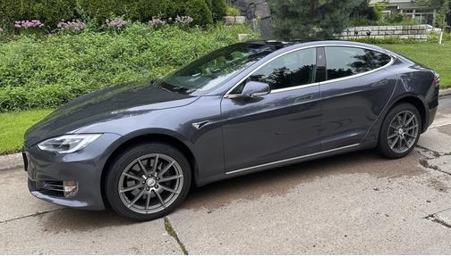 2018 Tesla Model S 100D