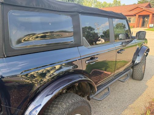 Blue 2021 Ford Bronco Outer Banks