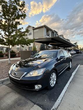 Gray 2011 Lexus ES 350 Base