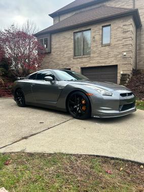 2009 Nissan GT-R Premium