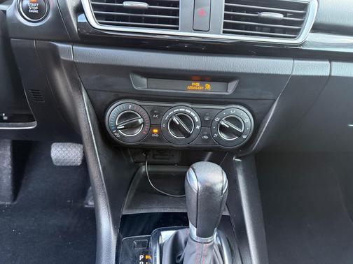 White 2016 Mazda Mazda3 i Touring