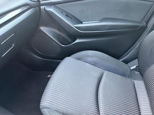 White 2016 Mazda Mazda3 i Touring