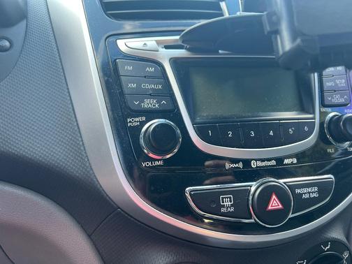 Silver 2012 Hyundai Accent GLS