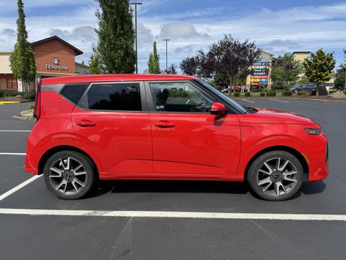 2021 Kia Soul GT-Line