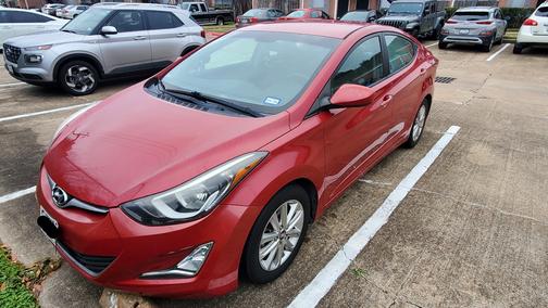 2015 Hyundai ELANTRA SE