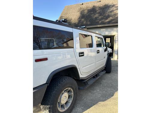 2003 Hummer H2 Base