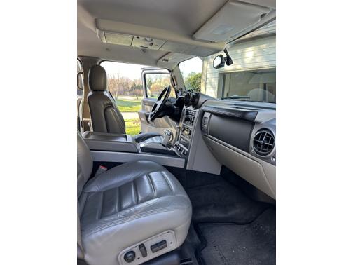 2003 Hummer H2 Base