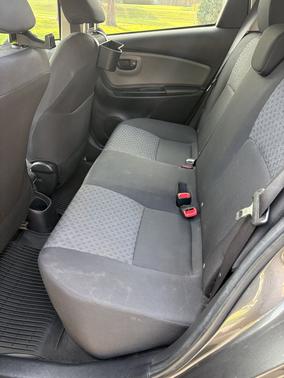 Gray 2016 Toyota Yaris L