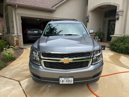 Gray 2018 Chevrolet Tahoe LT