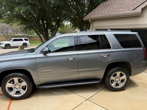 Gray 2018 Chevrolet Tahoe LT