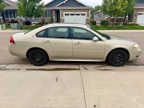 Beige 2009 Chevrolet Impala LS