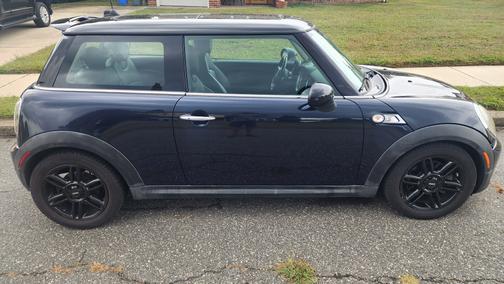 Blue 2013 MINI Hardtop Cooper S