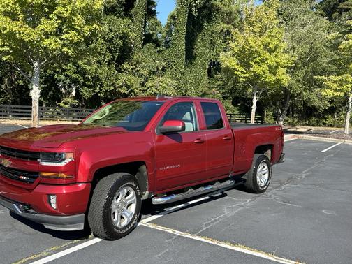 2018 Chevrolet Silverado 1500 2LT