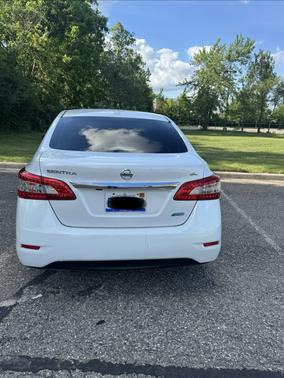 White 2013 Nissan Sentra SL