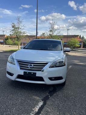 White 2013 Nissan Sentra SL
