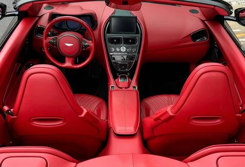 2019 Aston Martin DB11 Volante