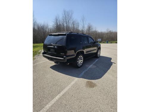 Black 2007 GMC Yukon SLT