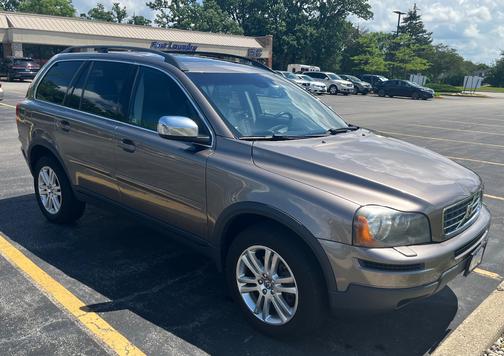 Gray 2009 Volvo XC90 3.2