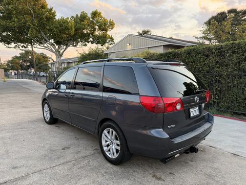 2007 Toyota Sienna LE