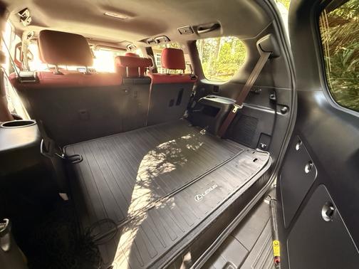 White 2023 Lexus GX 460 Premium