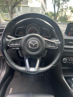 2017 Mazda Mazda3 Grand Touring