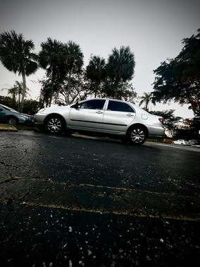 2003 Toyota Corolla LE