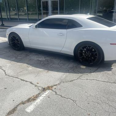 White 2015 Chevrolet Camaro ZL1