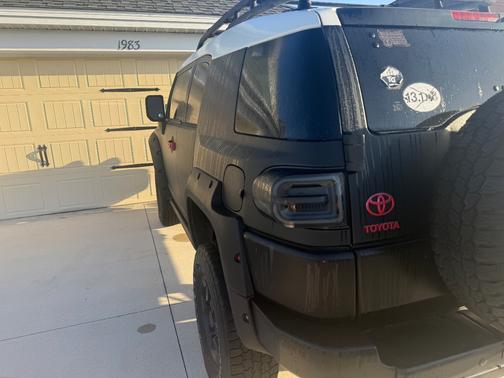 White 2008 Toyota FJ Cruiser Base