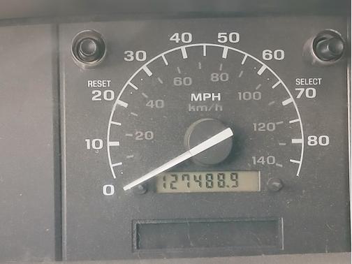 White 1996 Ford Bronco XL