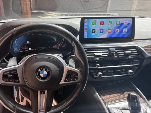 White 2022 BMW 530 i xDrive