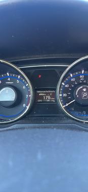 2013 Hyundai SONATA GLS