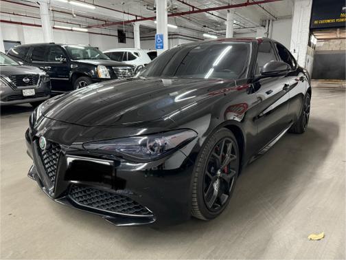 2020 Alfa Romeo Giulia Base