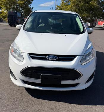 White 2017 Ford C-Max Hybrid SE