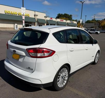 White 2017 Ford C-Max Hybrid SE